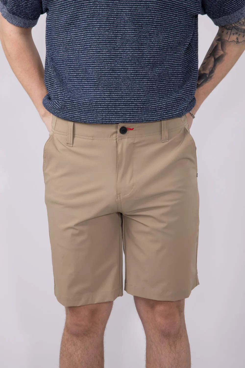 1897 Legends 9” Hydro Flat Front Shorts for Men in New Khaki | 5GLL1225-NEWKHAKI