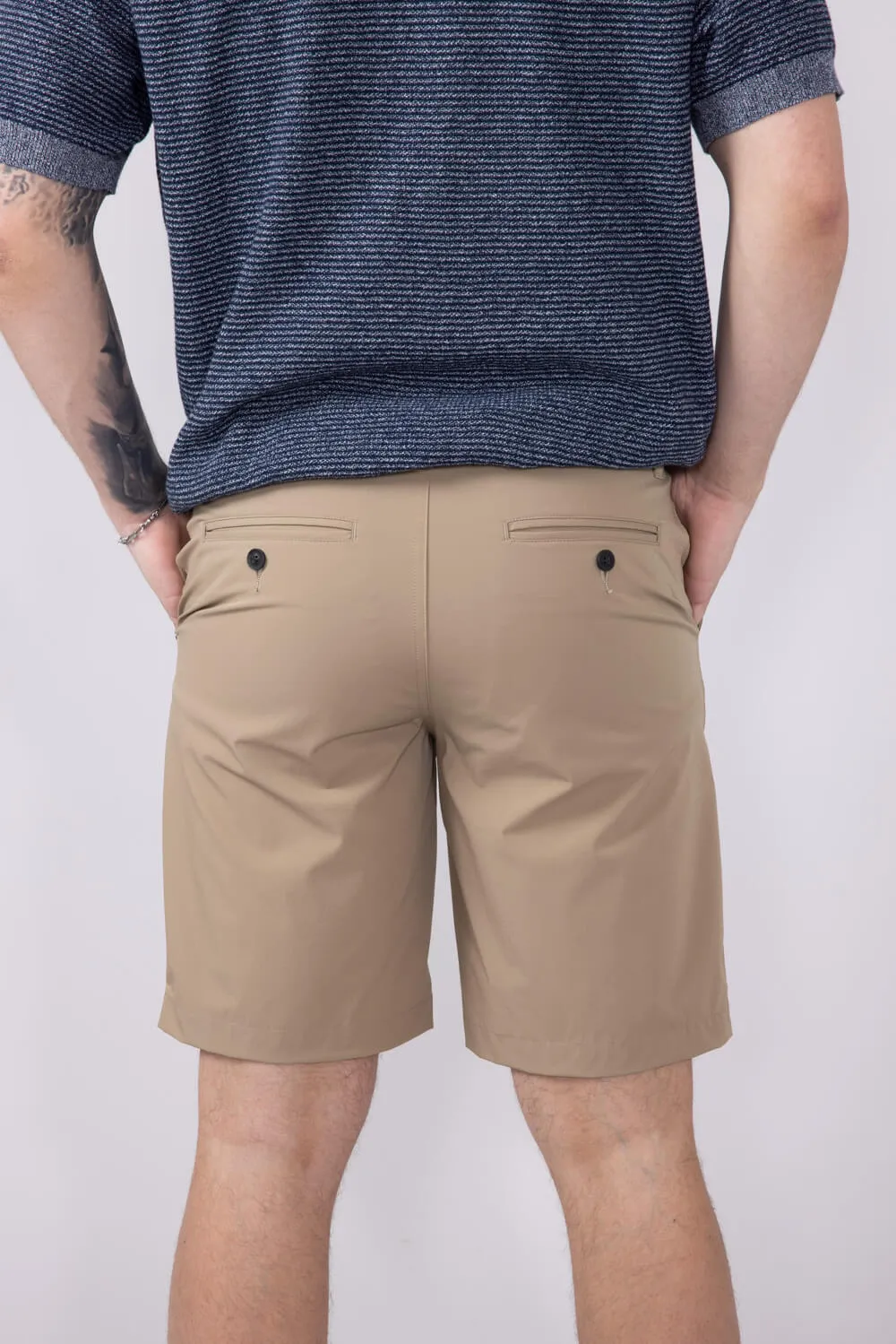 1897 Legends 9” Hydro Flat Front Shorts for Men in New Khaki | 5GLL1225-NEWKHAKI