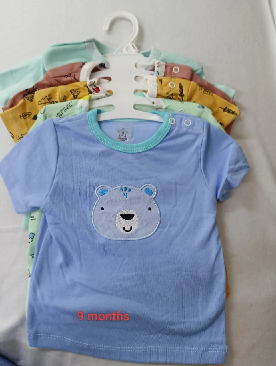 5 - Baby T-shirt Set : 9 Months