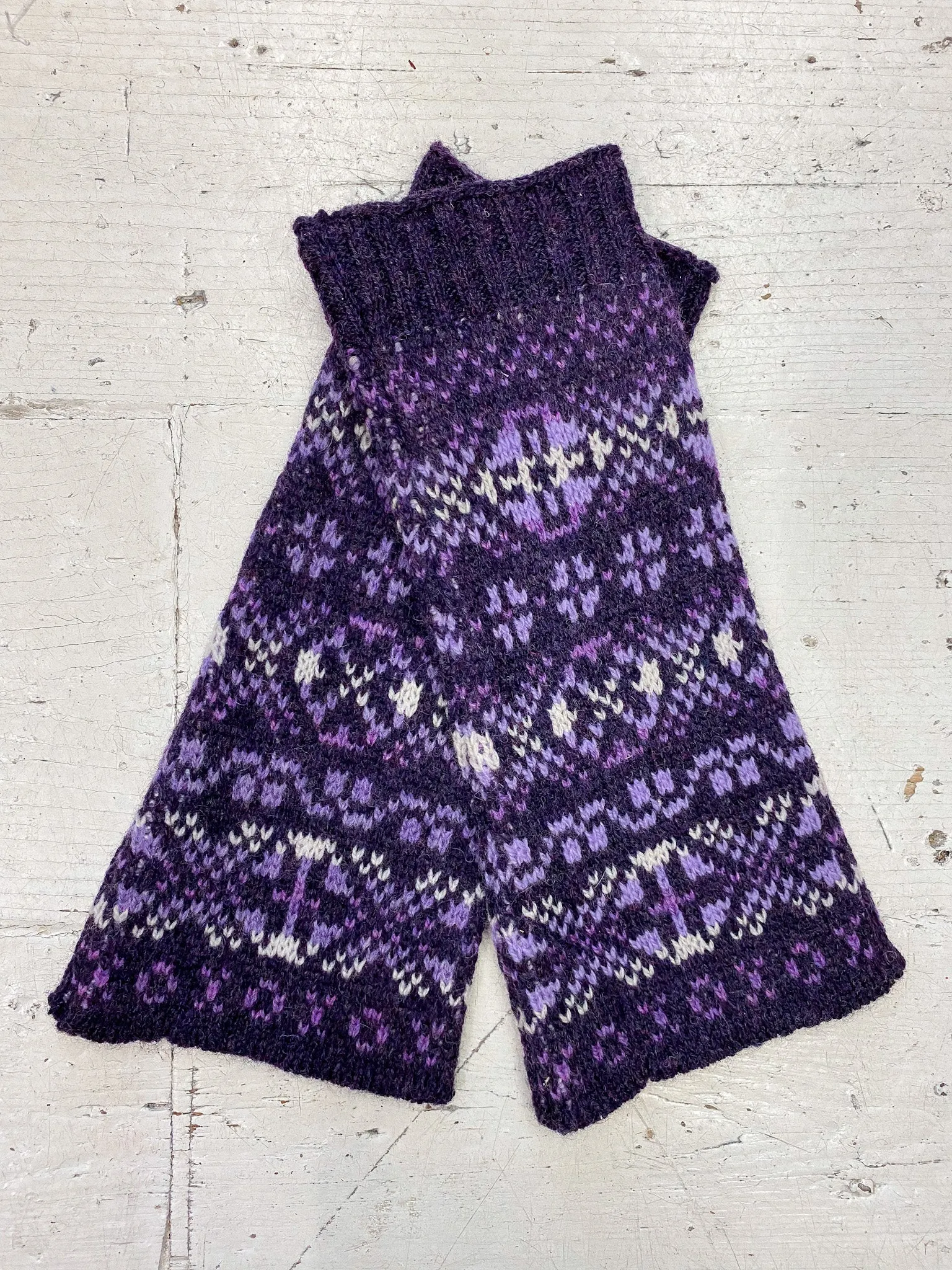 Aunty Mays Fair Isle Wrist Warmers