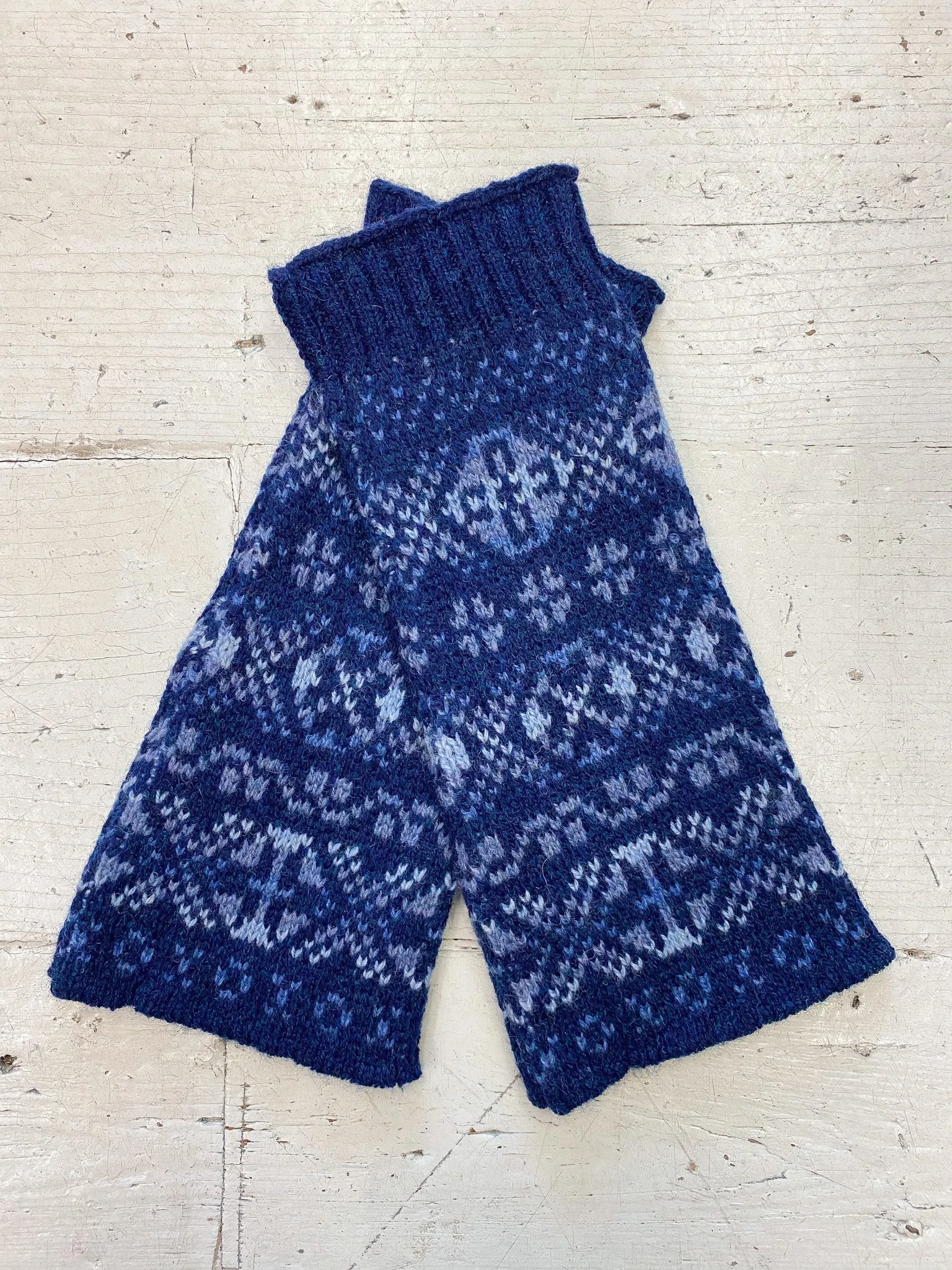 Aunty Mays Fair Isle Wrist Warmers