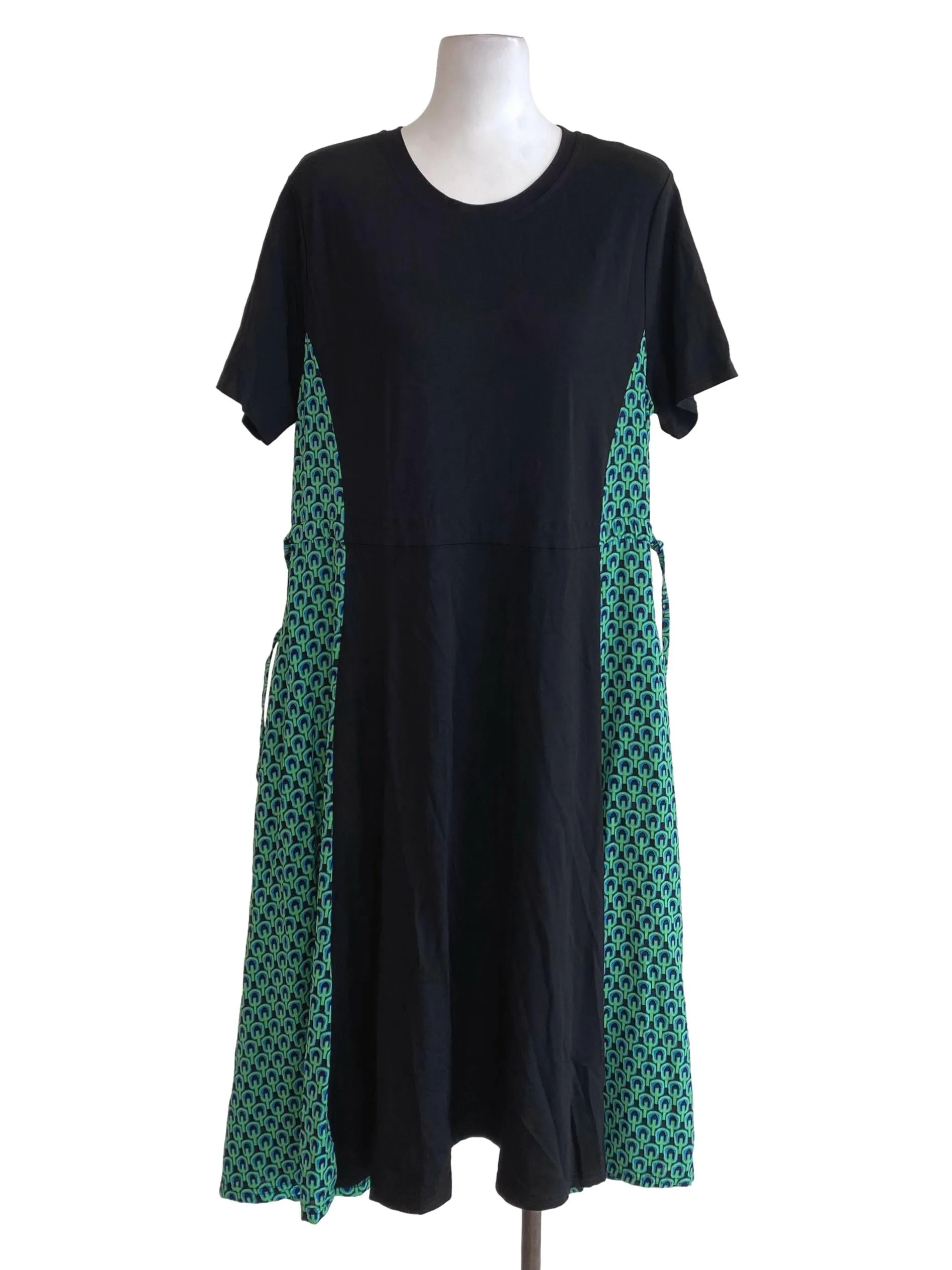 Black Side Green Patterned Dress