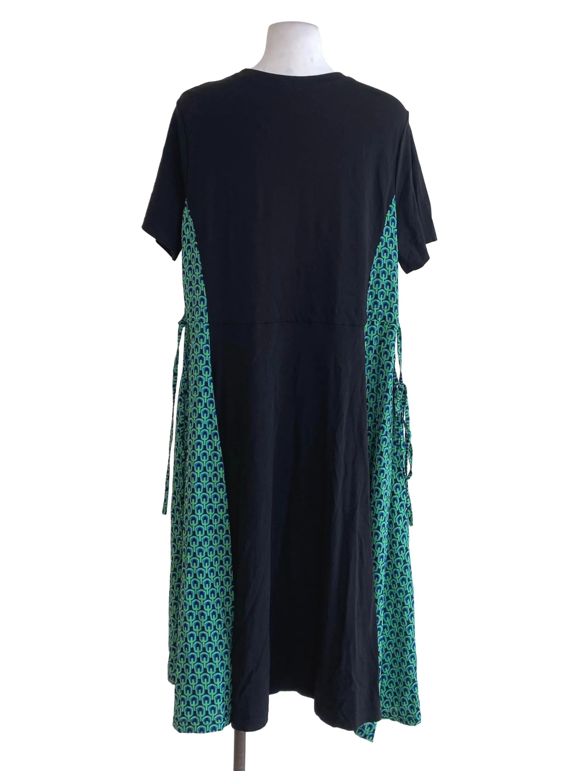 Black Side Green Patterned Dress