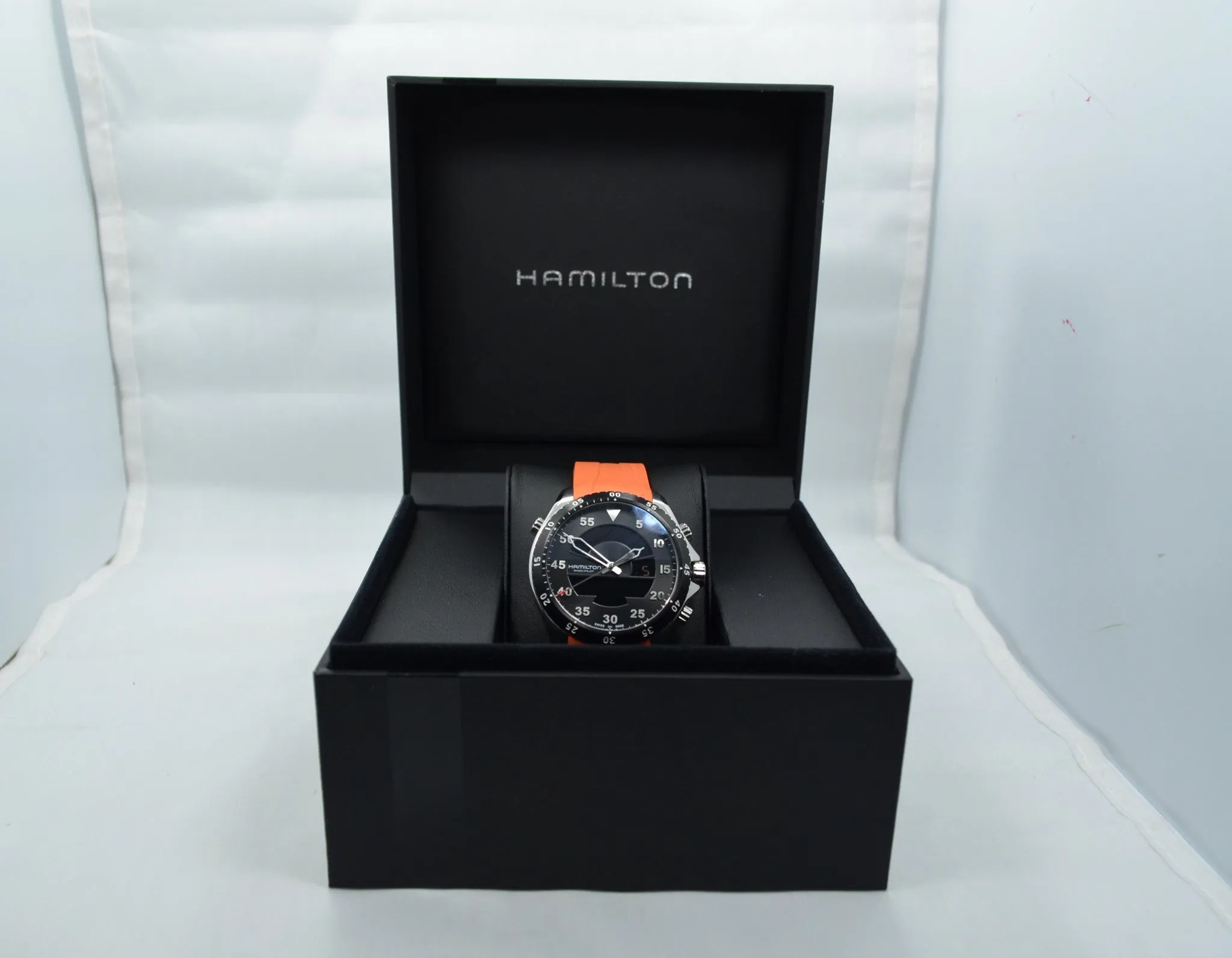 Hamilton Khaiki Pilot Air Zermatt H645540 Fight Timer Quartz Wristwatch