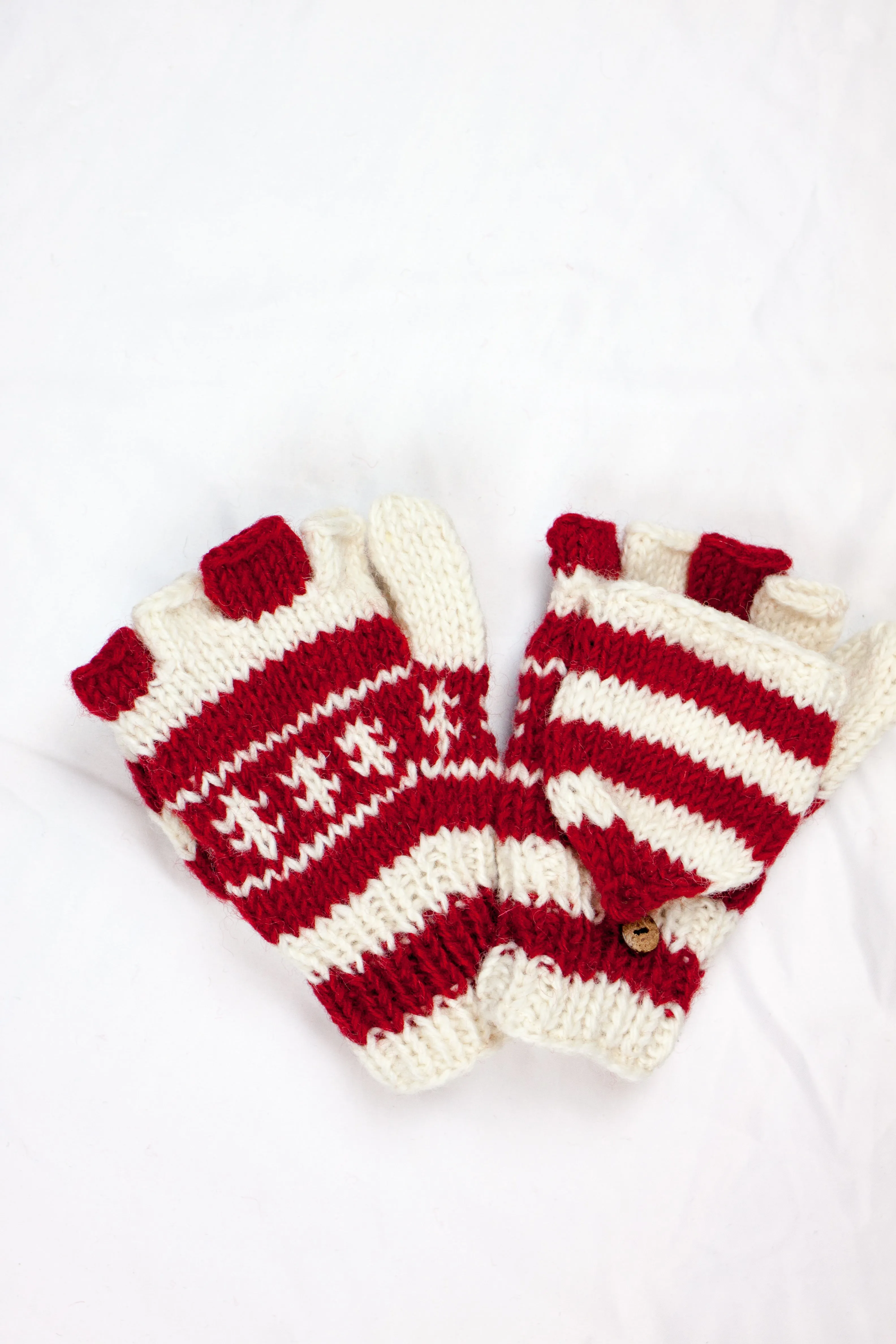 Hand knitted convertible woolen gloves with soft inner fleece liner - unisex