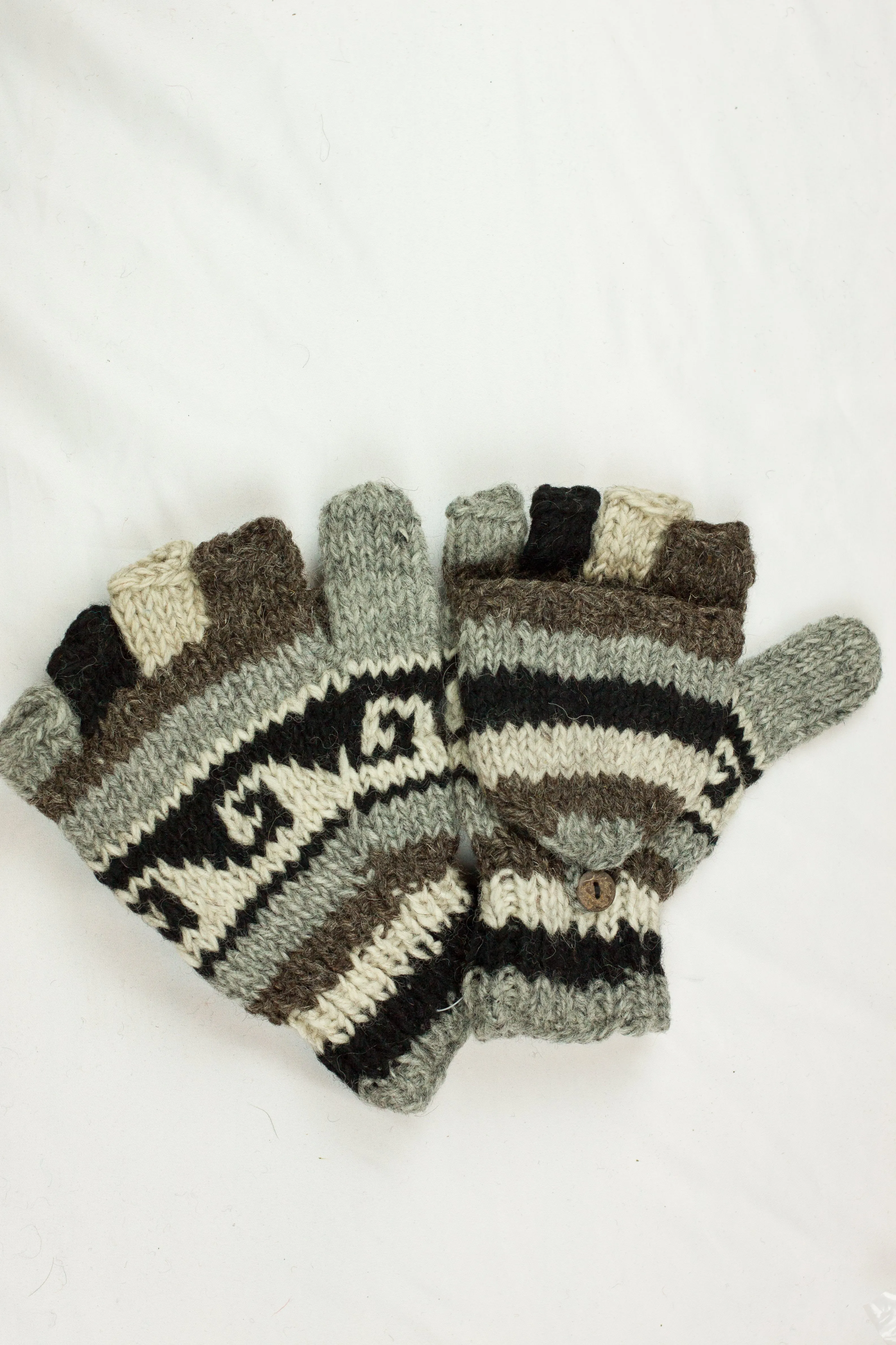 Hand knitted convertible woolen gloves with soft inner fleece liner - unisex