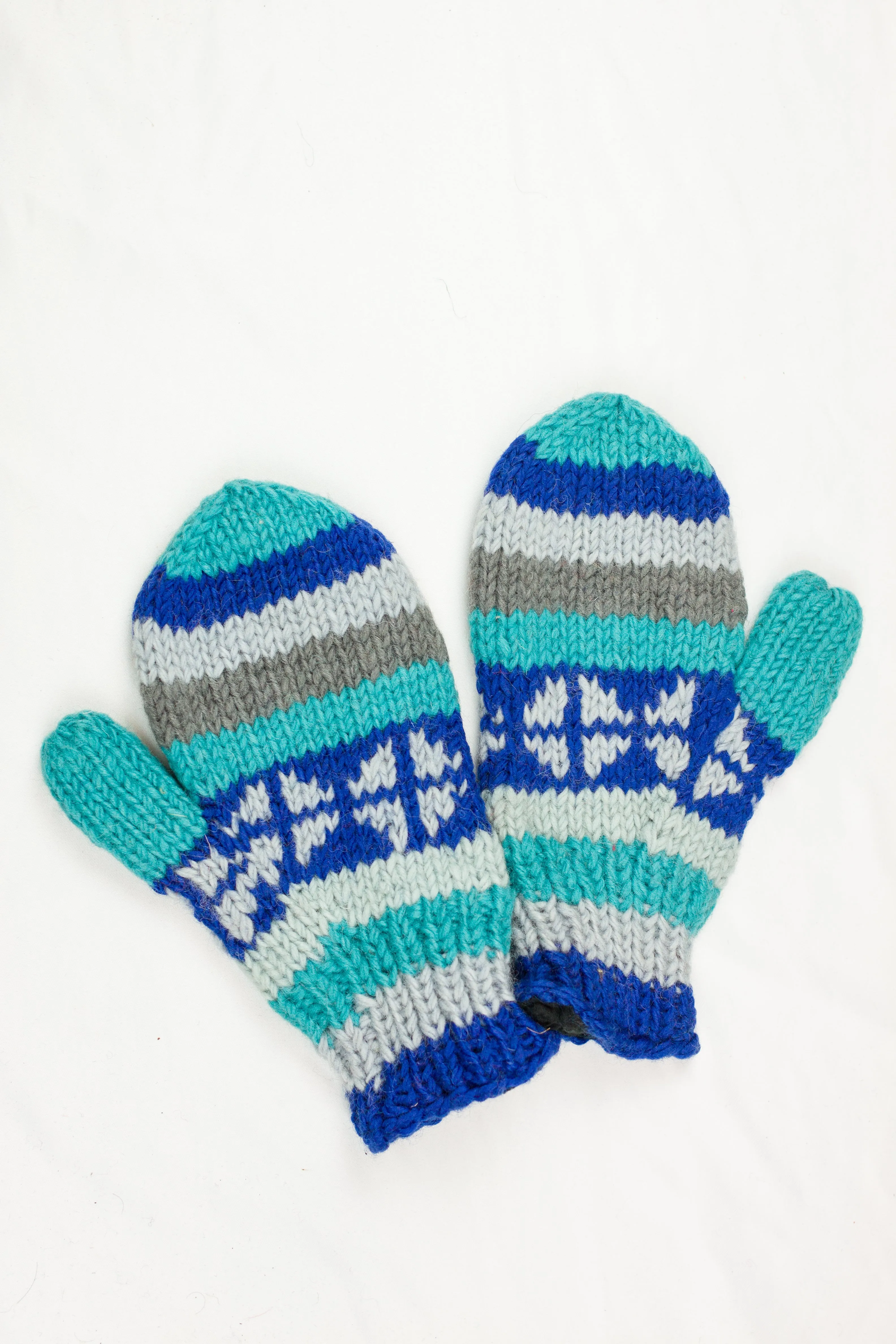 Hand knitted woolen mitten with soft fleece liner - unisex