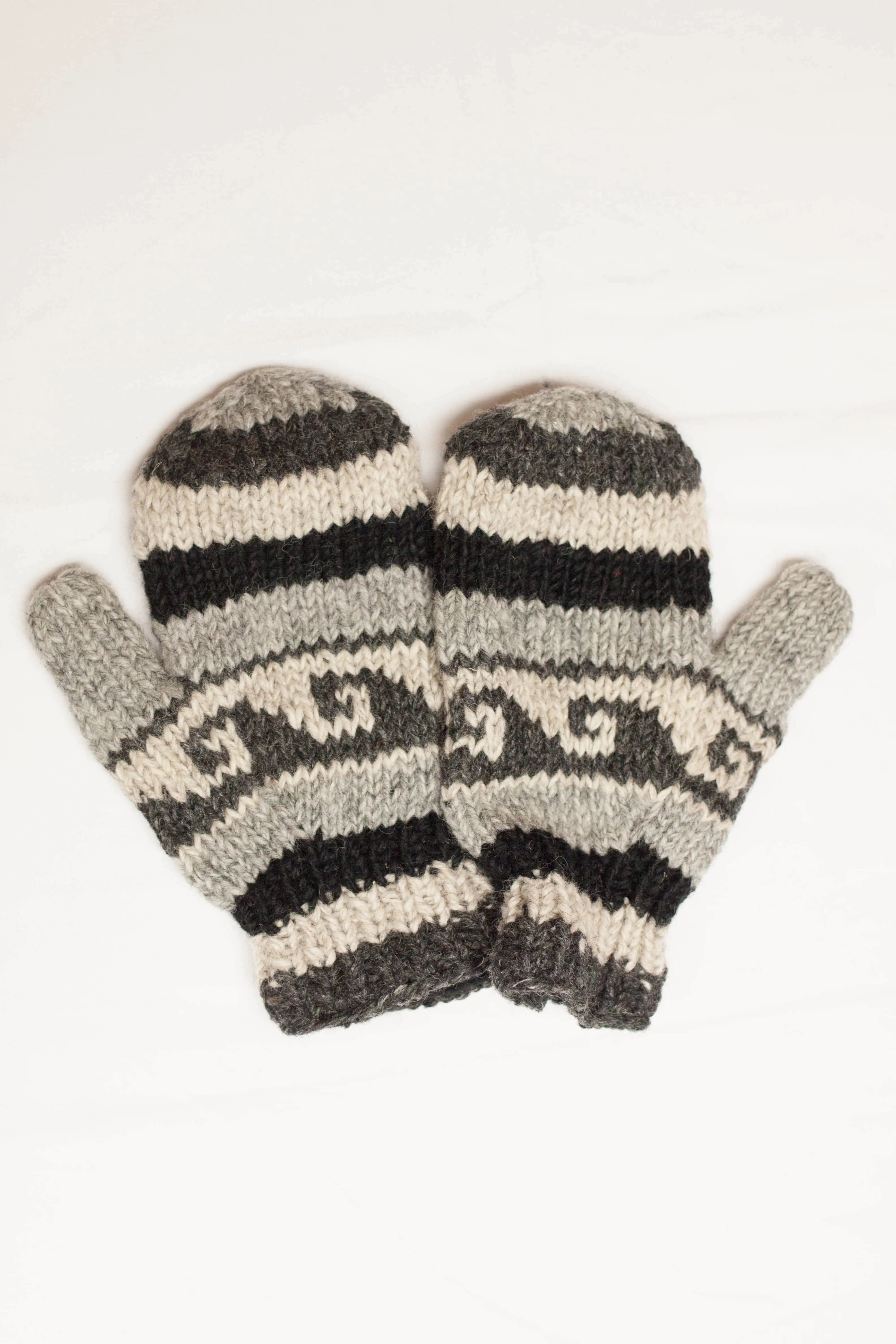 Hand knitted woolen mitten with soft fleece liner - unisex