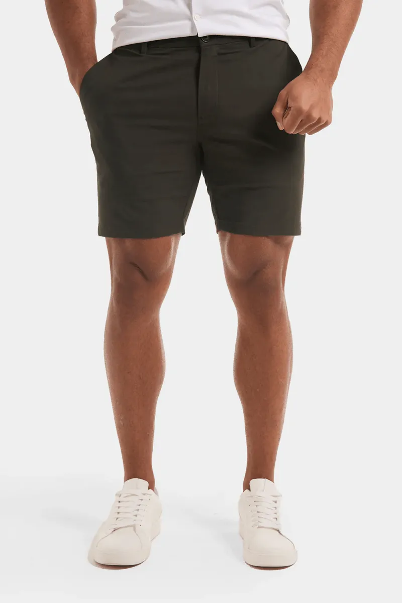 Muscle Fit Chino Shorts in Khaki