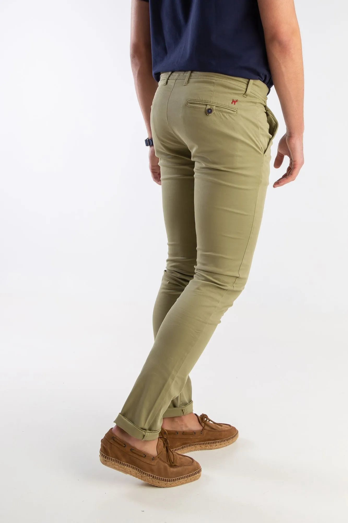 Pantalón Chino Slim Verde Kaki