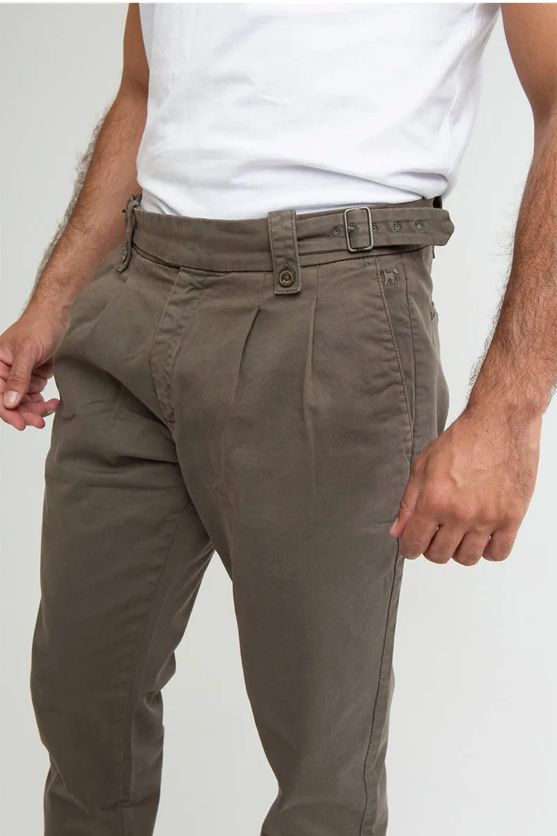 Pantalón Pinzas con Correas Khaki