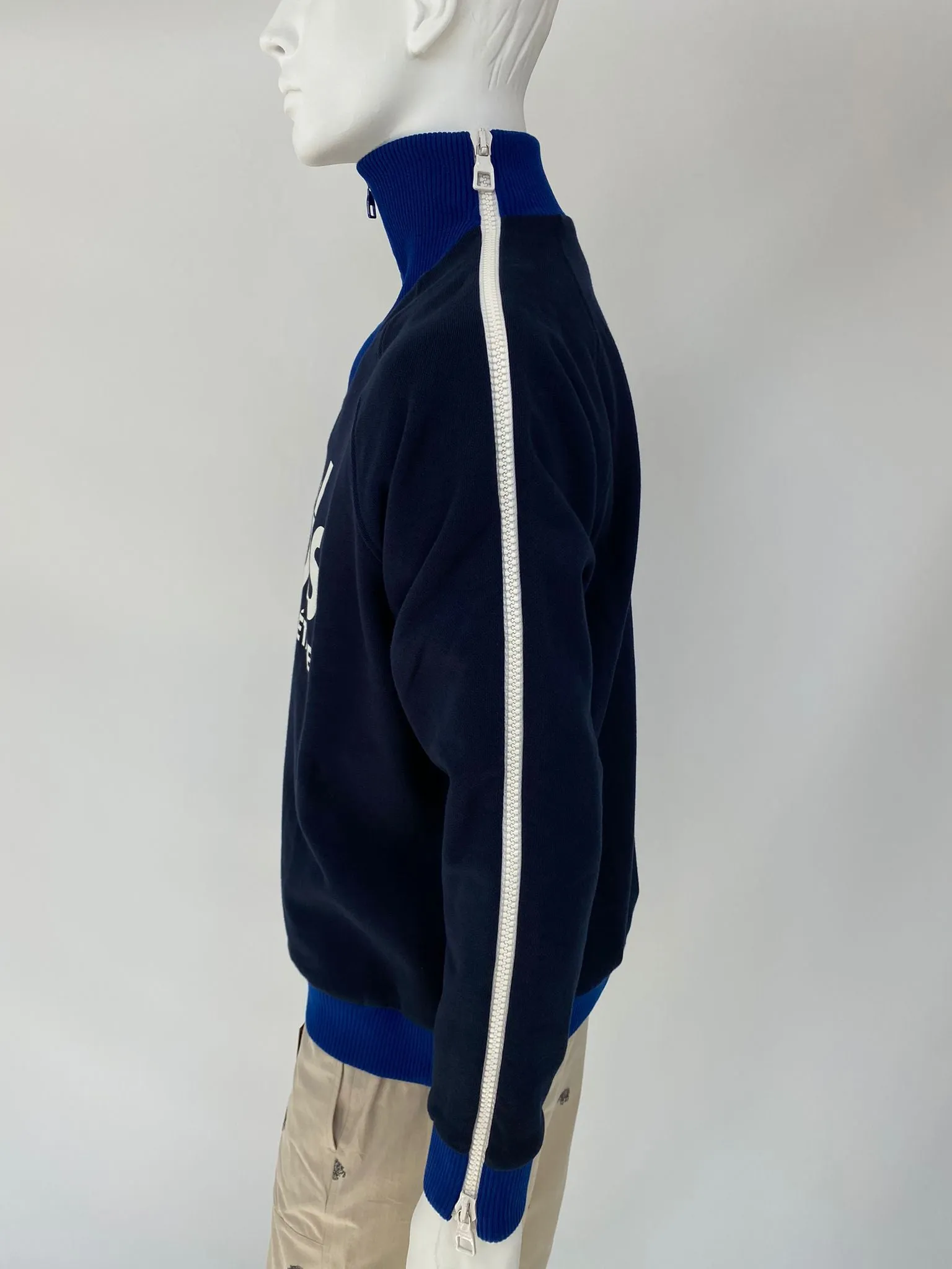 Printed Multi Zipped Sweatshirt