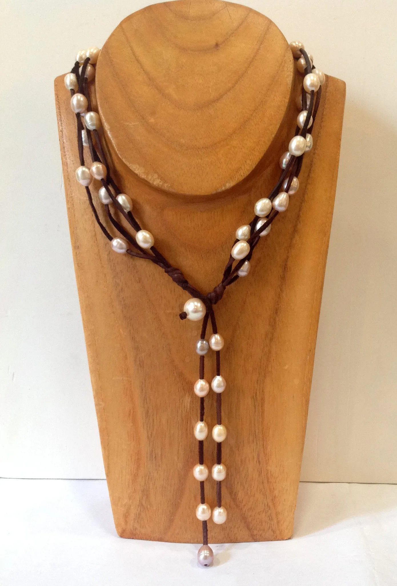 "Dancing Cloud" Freshwater Pearl Necklace