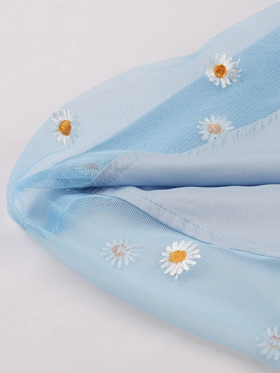 Red Daisy Off The Sleeve Smocking 1950S Vintage Dress