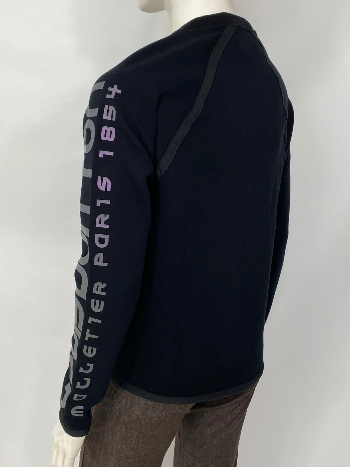 Scuba Style Sweater With Reflective Print