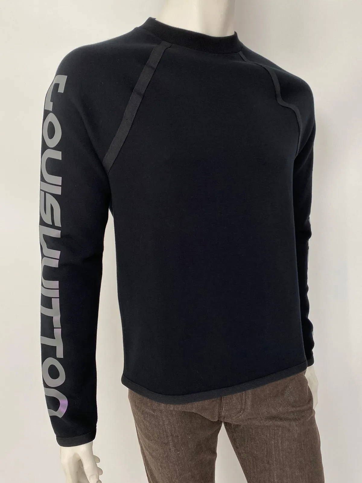 Scuba Style Sweater With Reflective Print