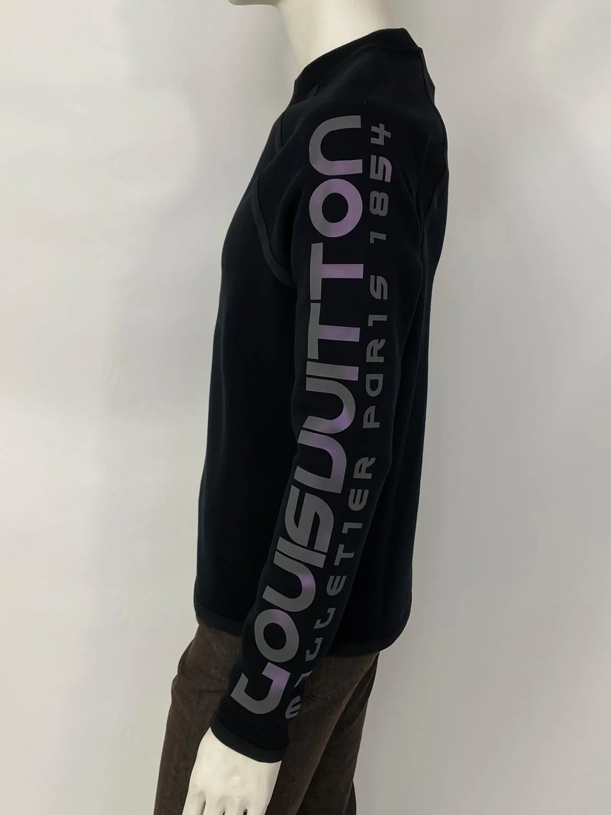 Scuba Style Sweater With Reflective Print