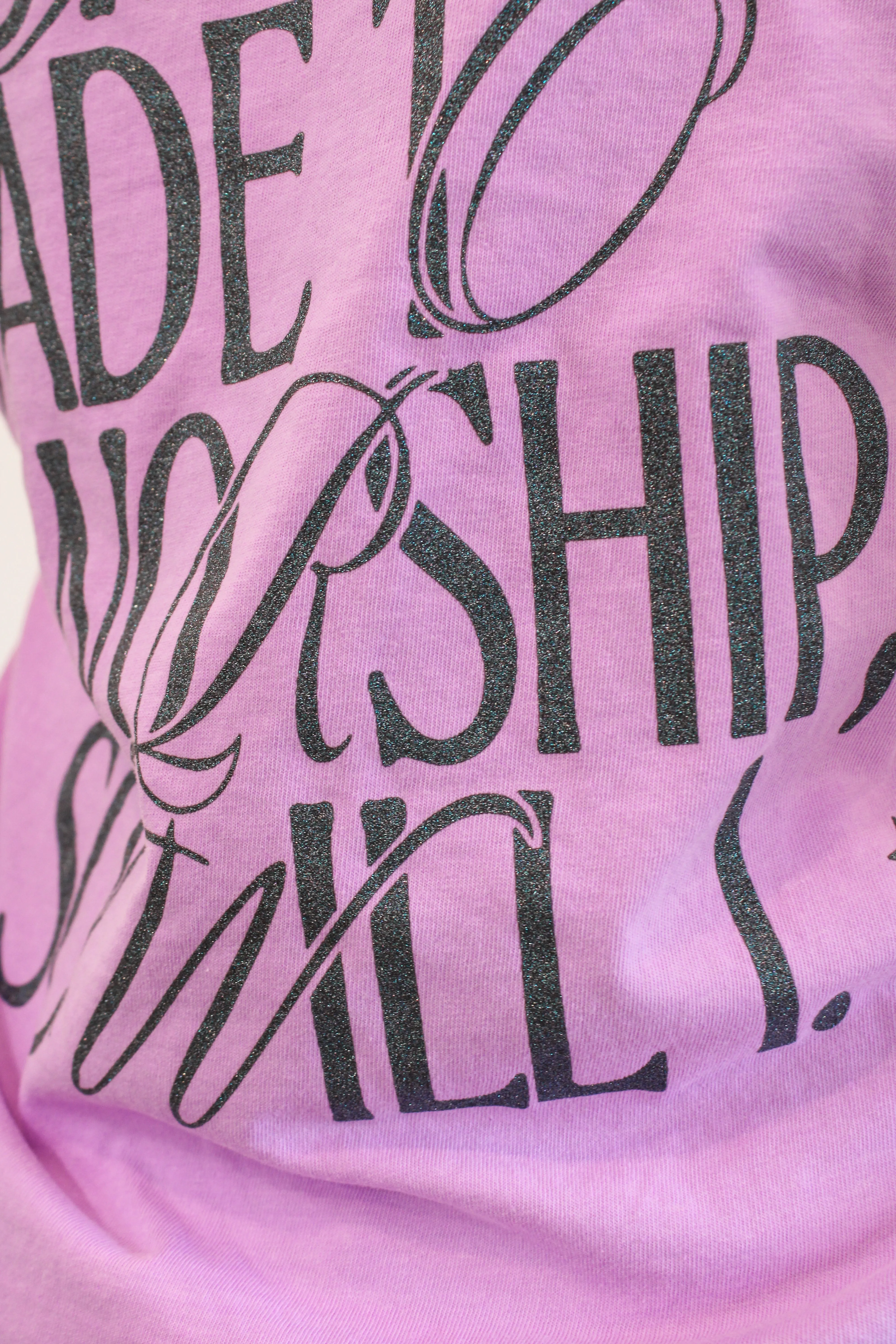 SO WILL I GRAPHIC TEE