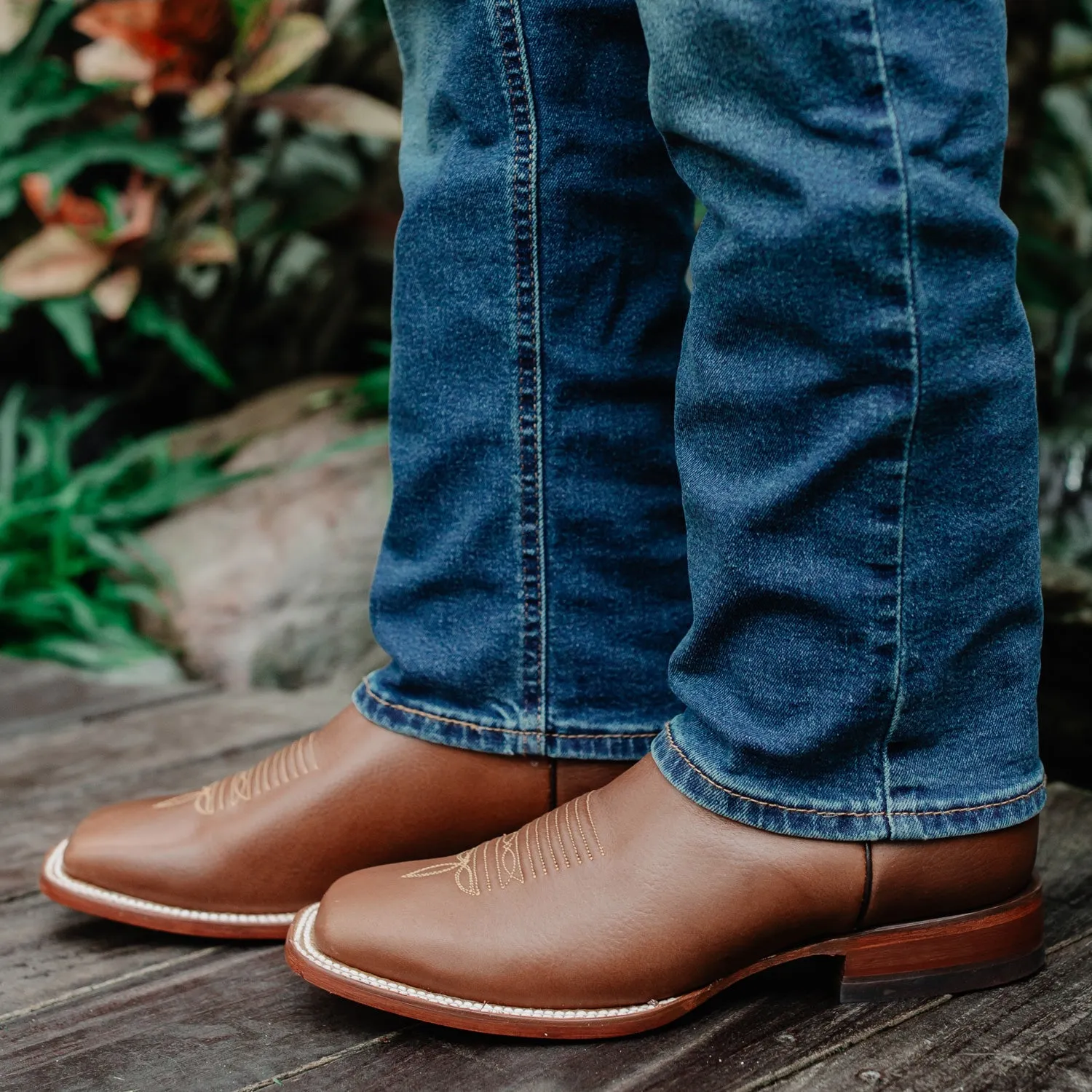 Soto Boots Men's Broad Square Toe Cowboy Boots H8003
