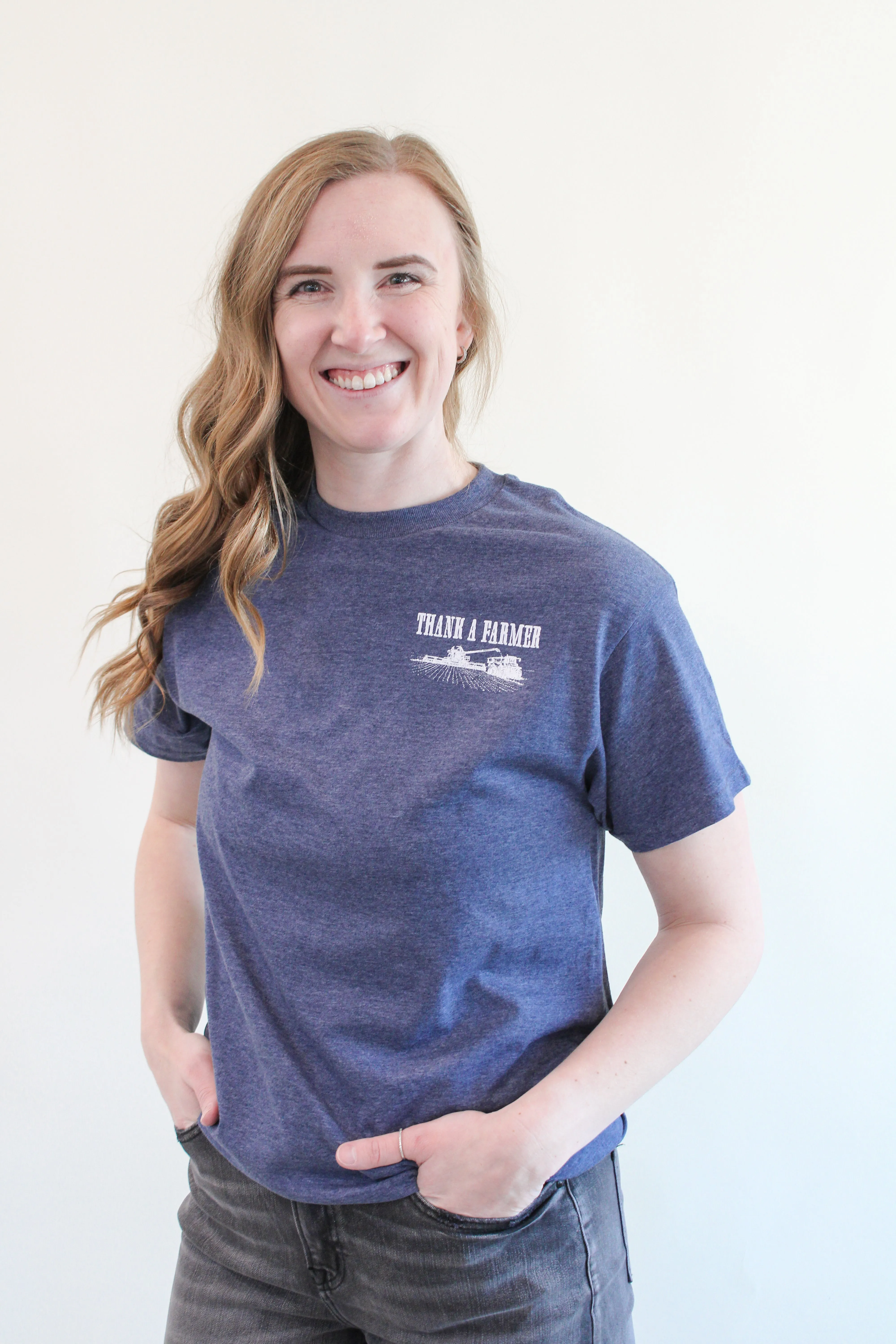 THANK A FARMER YOUTH/ADULT GRAPHIC TEE