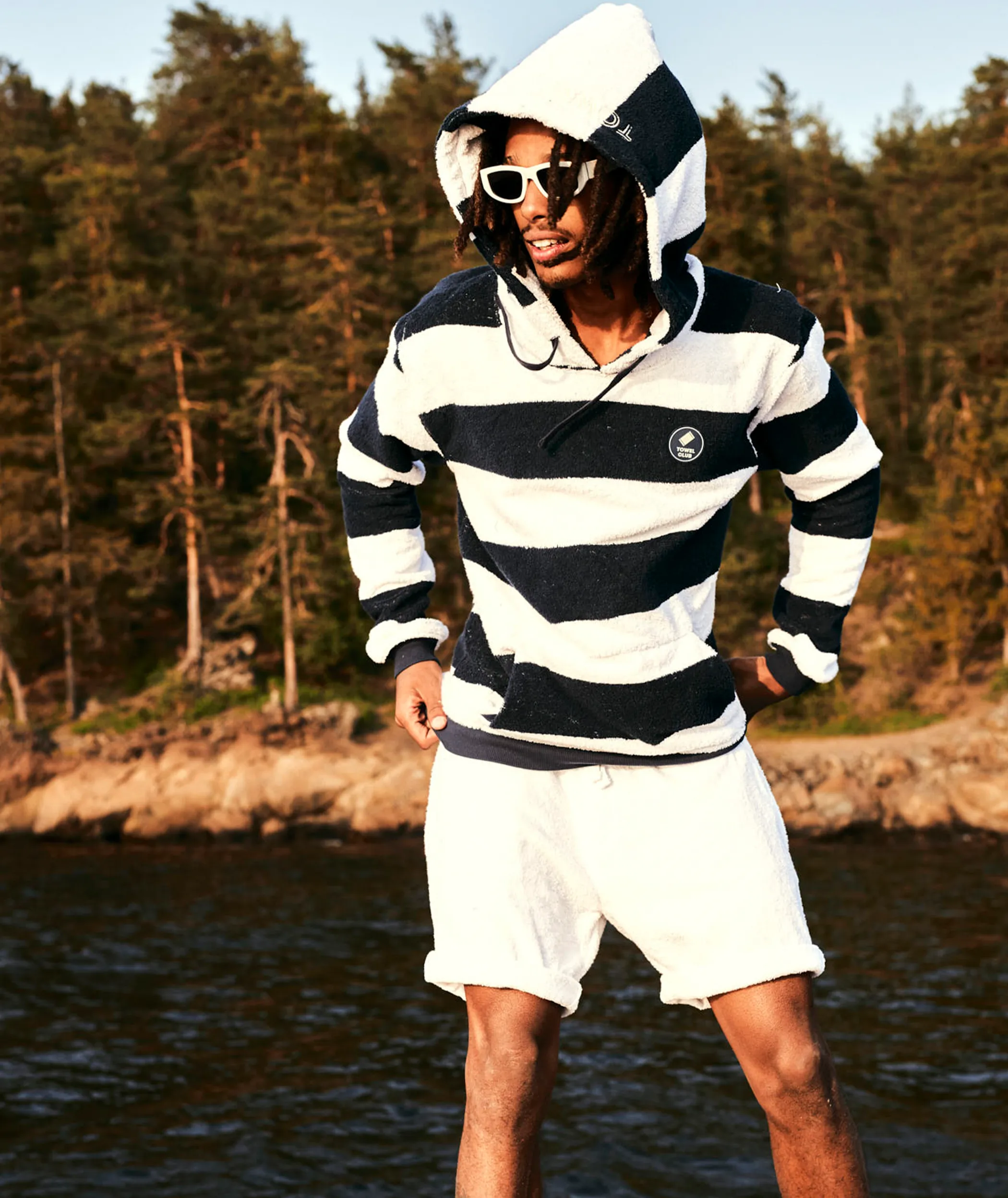 Towel Hoodie Navy Striped